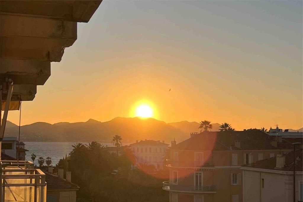 Studio Lumineux A 2 Mn A Pied De La Plage Cannes Exteriör bild