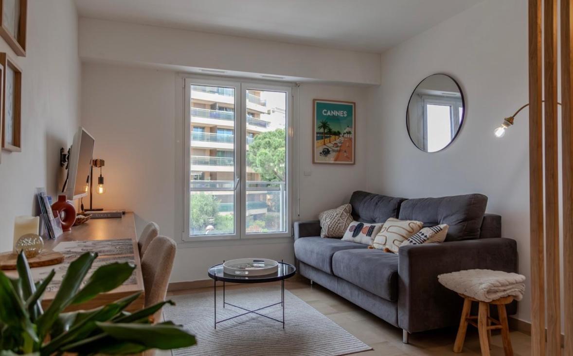 Studio Lumineux A 2 Mn A Pied De La Plage Cannes Exteriör bild