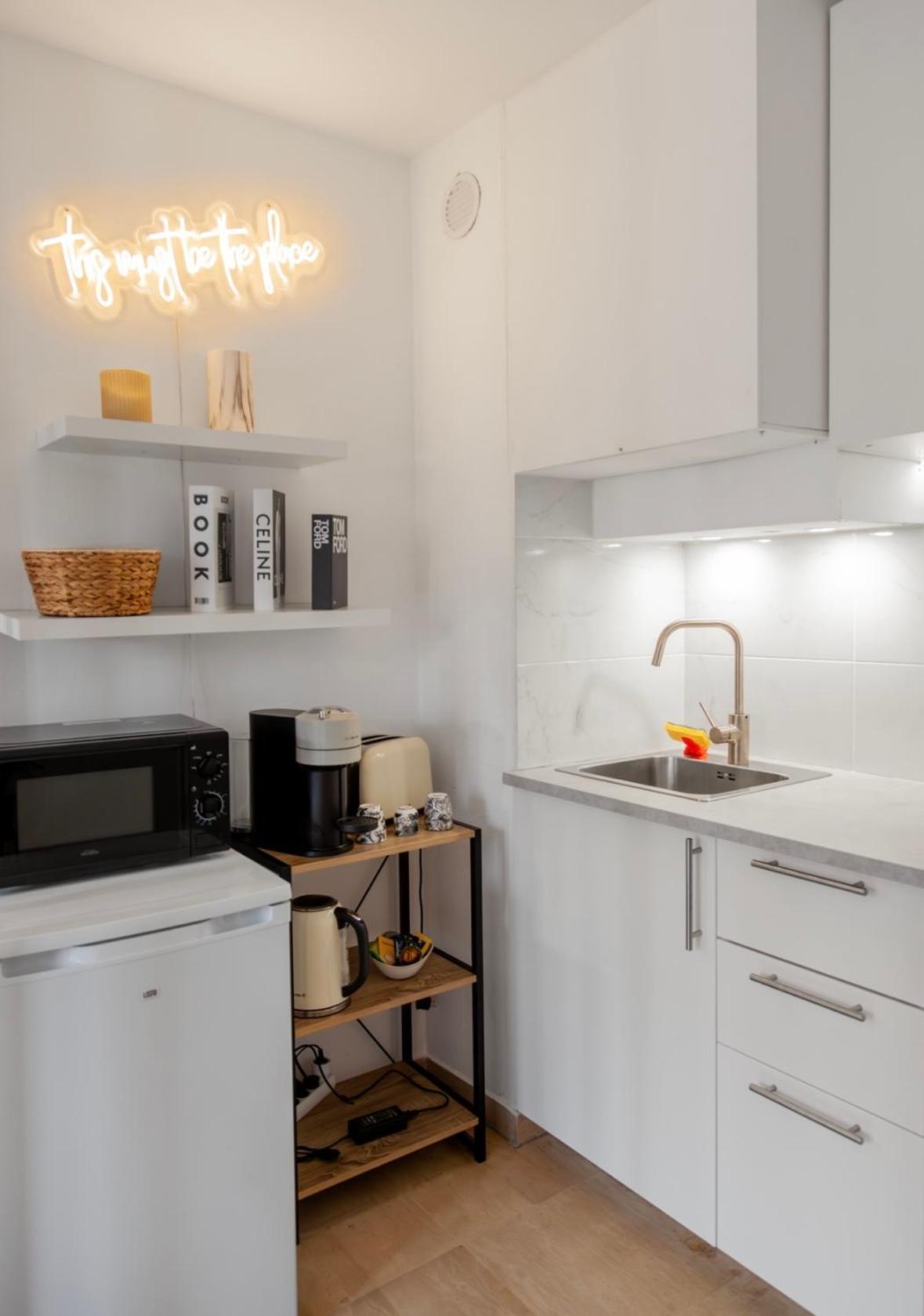 Studio Lumineux A 2 Mn A Pied De La Plage Cannes Exteriör bild